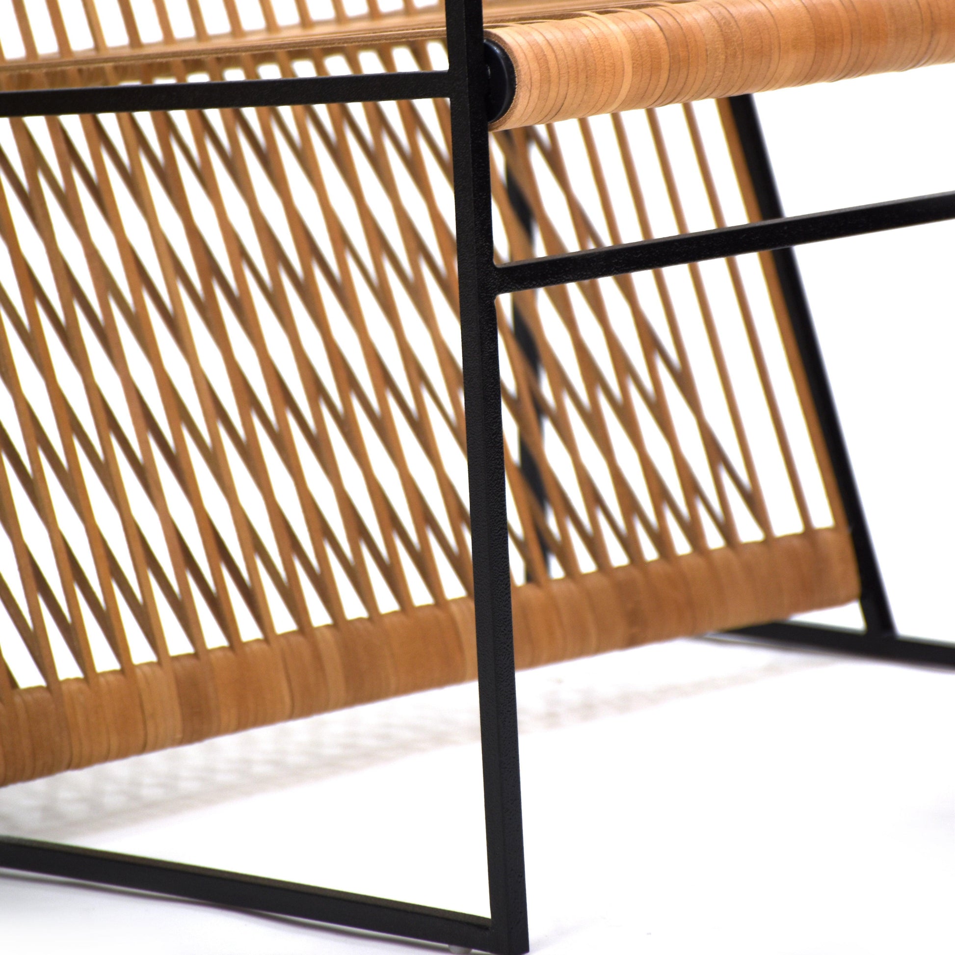 Buy Chairs Selective Edition - Loom Lounge Chair Leather by AKFD on IKIRU online store