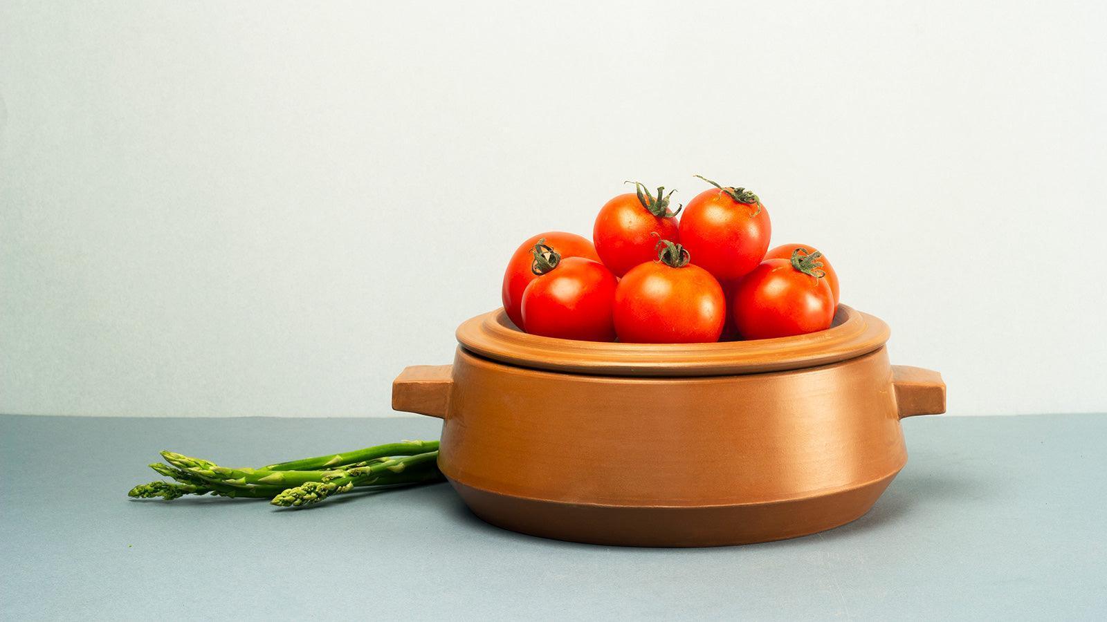 Buy Cookware - Terracotta Earthen Cooking Pot With Wooden Handle & Lid For Kitchen And Cookware by Rayden on IKIRU online store