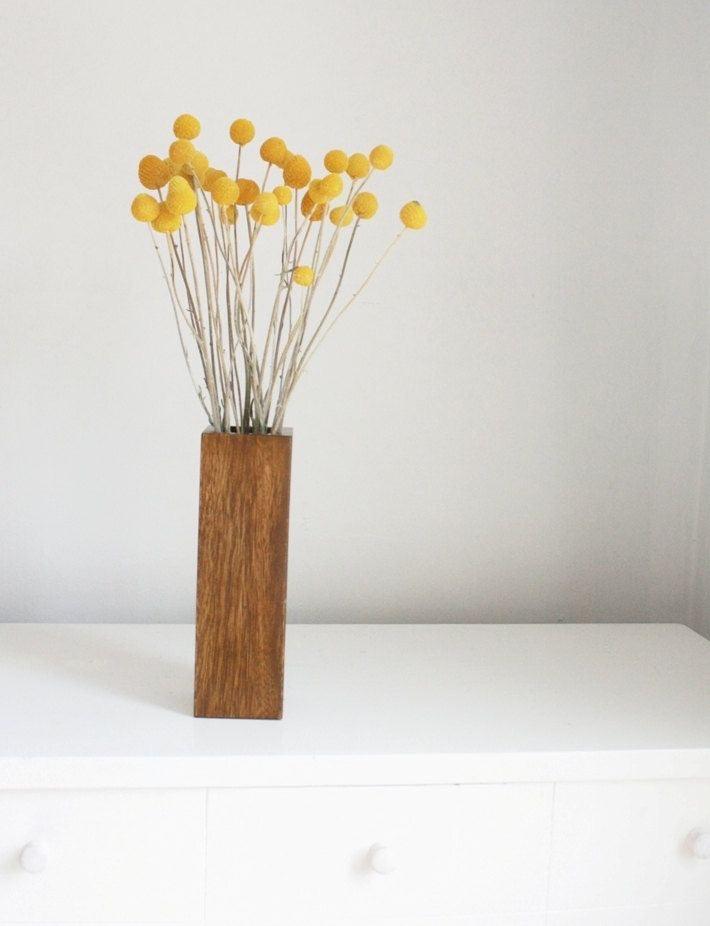 Buy Dried Flowers & Fragrance - Decorative Yellow Natural Dried Billy Balls Flower For Home Decoration by Arte Casa on IKIRU online store