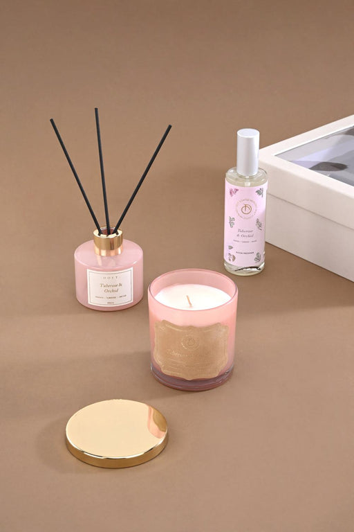 Buy Dried Flowers & Fragrance - Tuberose & Orchid Scented Candle With Glass Diffuser & Room Spray | Fragrant Oasis Gift Set by Doft Candles on IKIRU online store