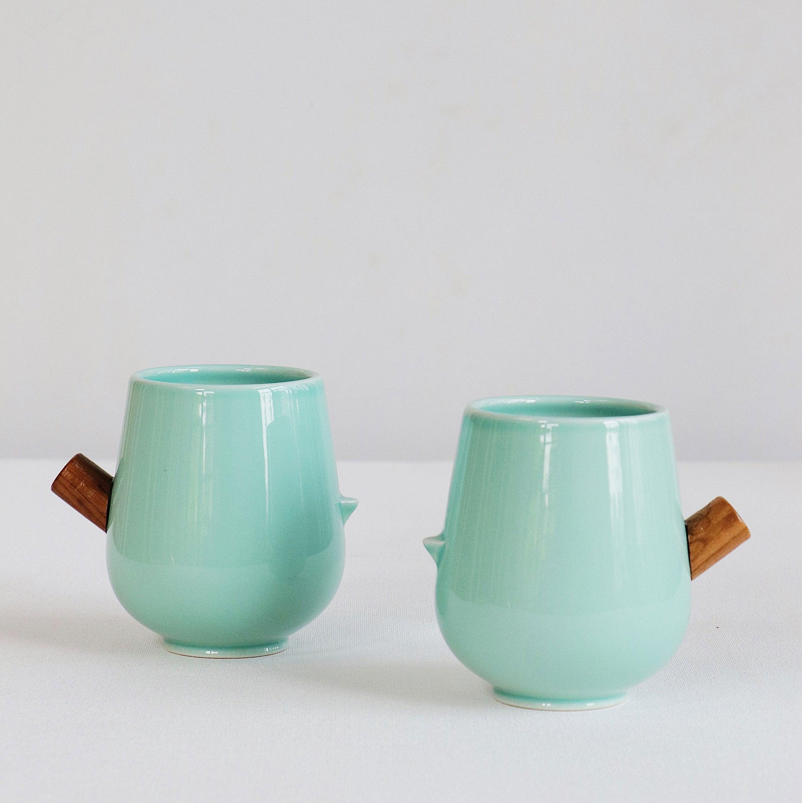 Buy Glasses & jug - Urban Tweeter Glasses | Mug with Lid for Tea and Coffee by Rayden on IKIRU online store