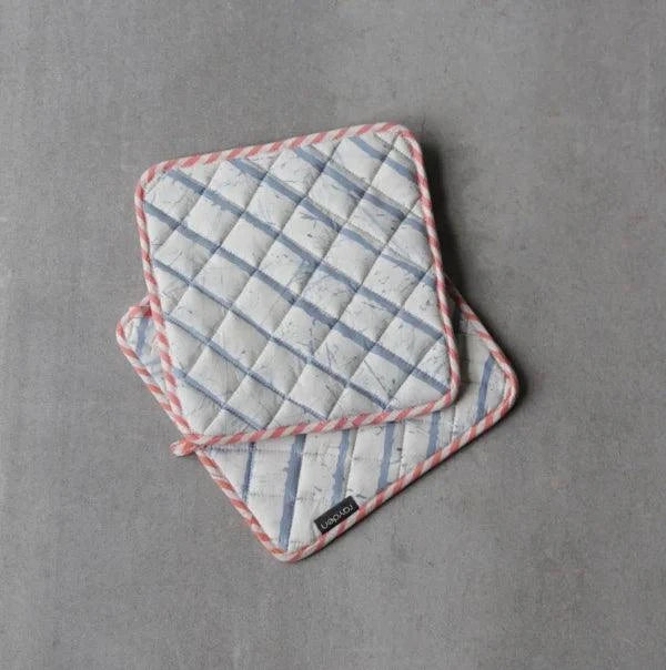 Buy Kitchen Utilities - Basik Blue Pop Pot-Holder For Kitchen | Cotton Potholders by Rayden on IKIRU online store