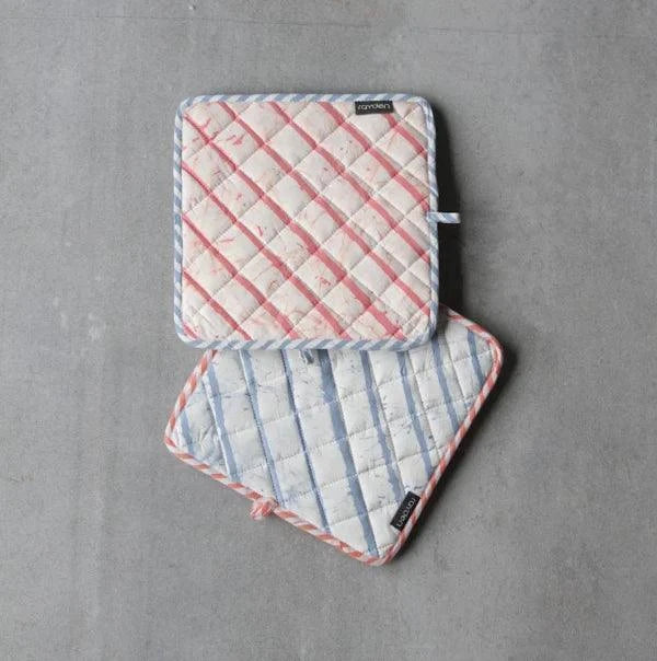 Buy Kitchen Utilities - Basik Blue Pop Pot-Holder For Kitchen | Cotton Potholders by Rayden on IKIRU online store