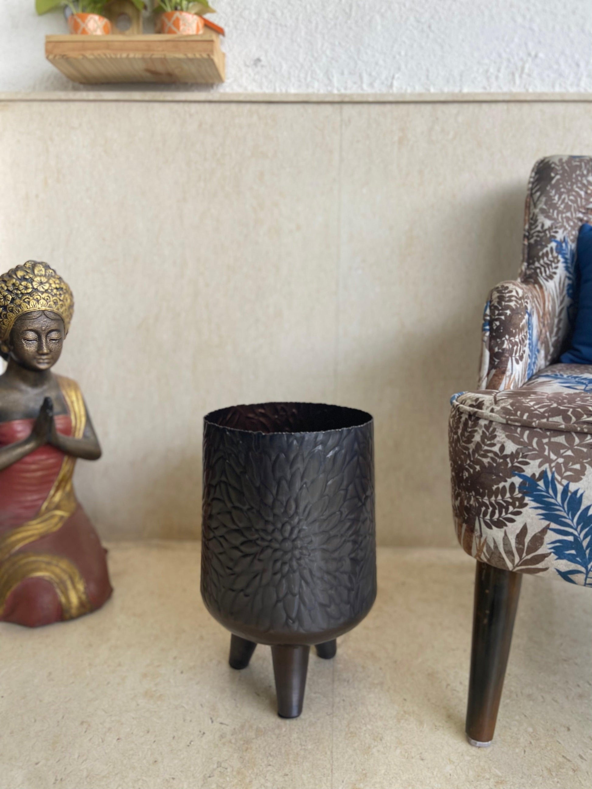 Buy Planter - Brown Metal Footed Hand Carved Floor Planter | Standing Flower Pot For Home Decor by House of Trendz on IKIRU online store