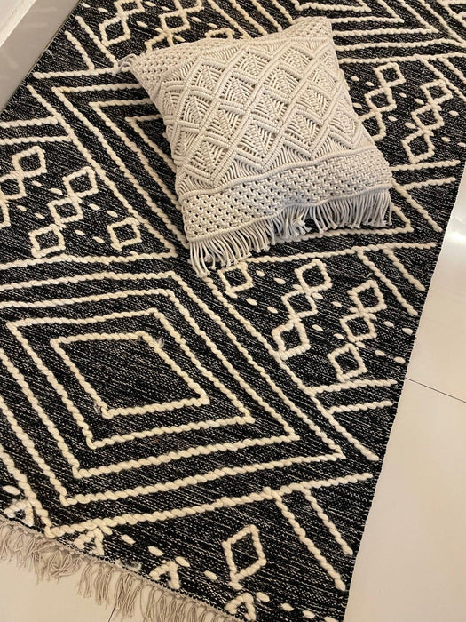 Buy Rugs - Bohemian Black & White Woollen Rug | Carpet For Living Room & Bedroom Decor by Tesu on IKIRU online store
