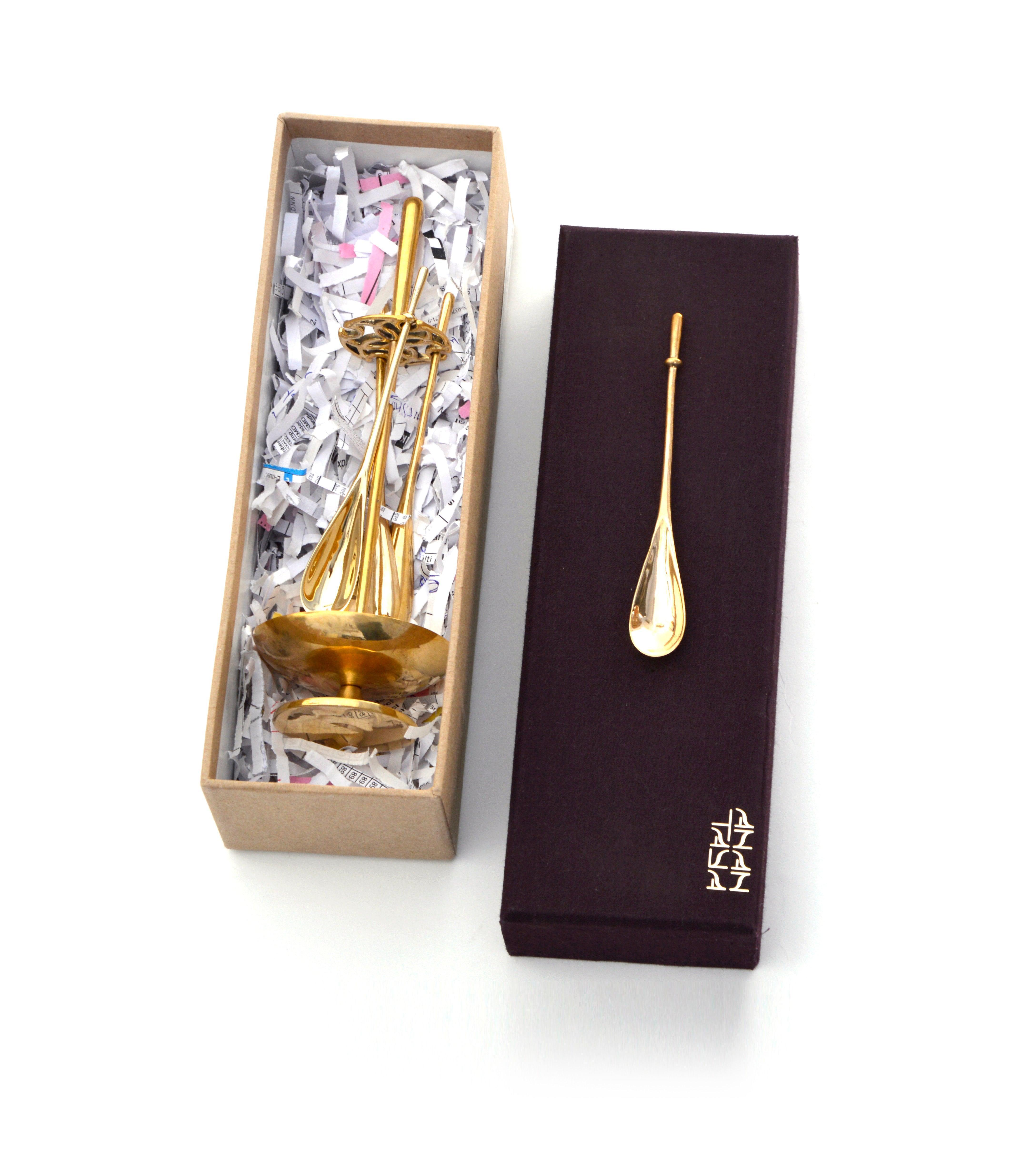 Buy Serving Spoon Selective Edition - Oorja Spoons Stand by Anantaya on IKIRU online store