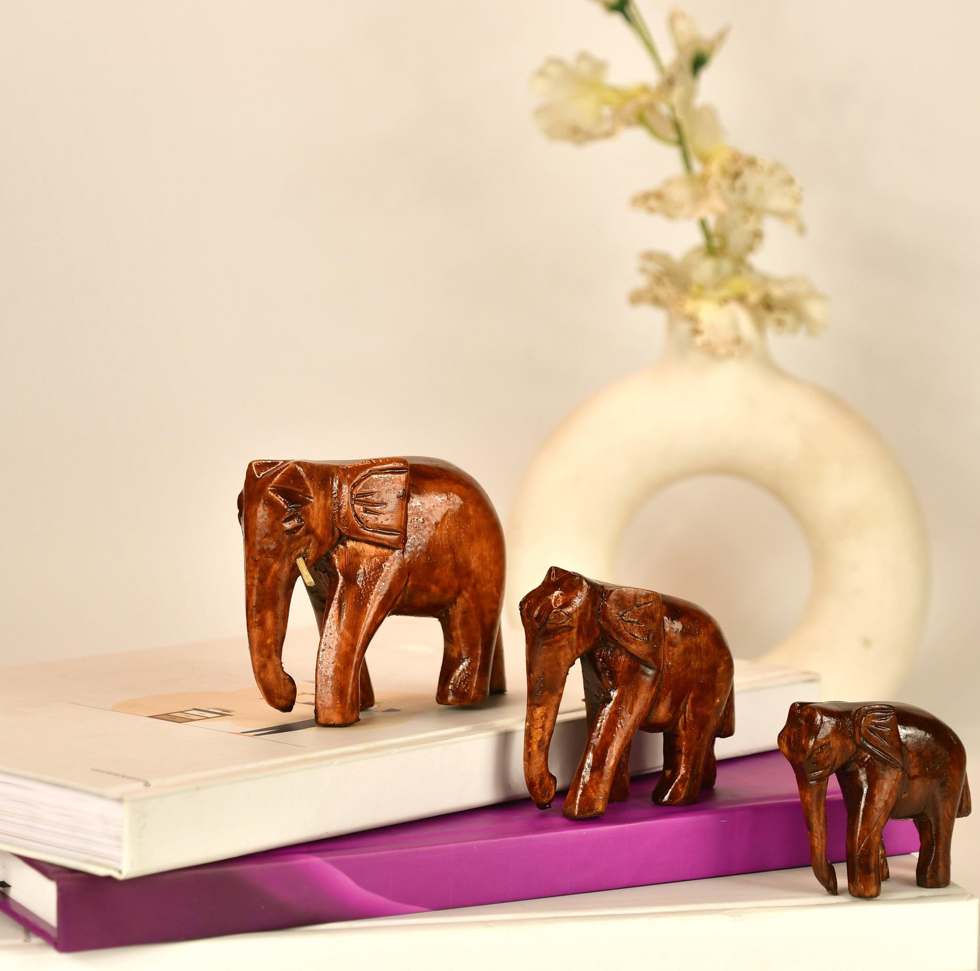 Handmade Wooden Elephant Showpiece Descending Set Of For Table Decor