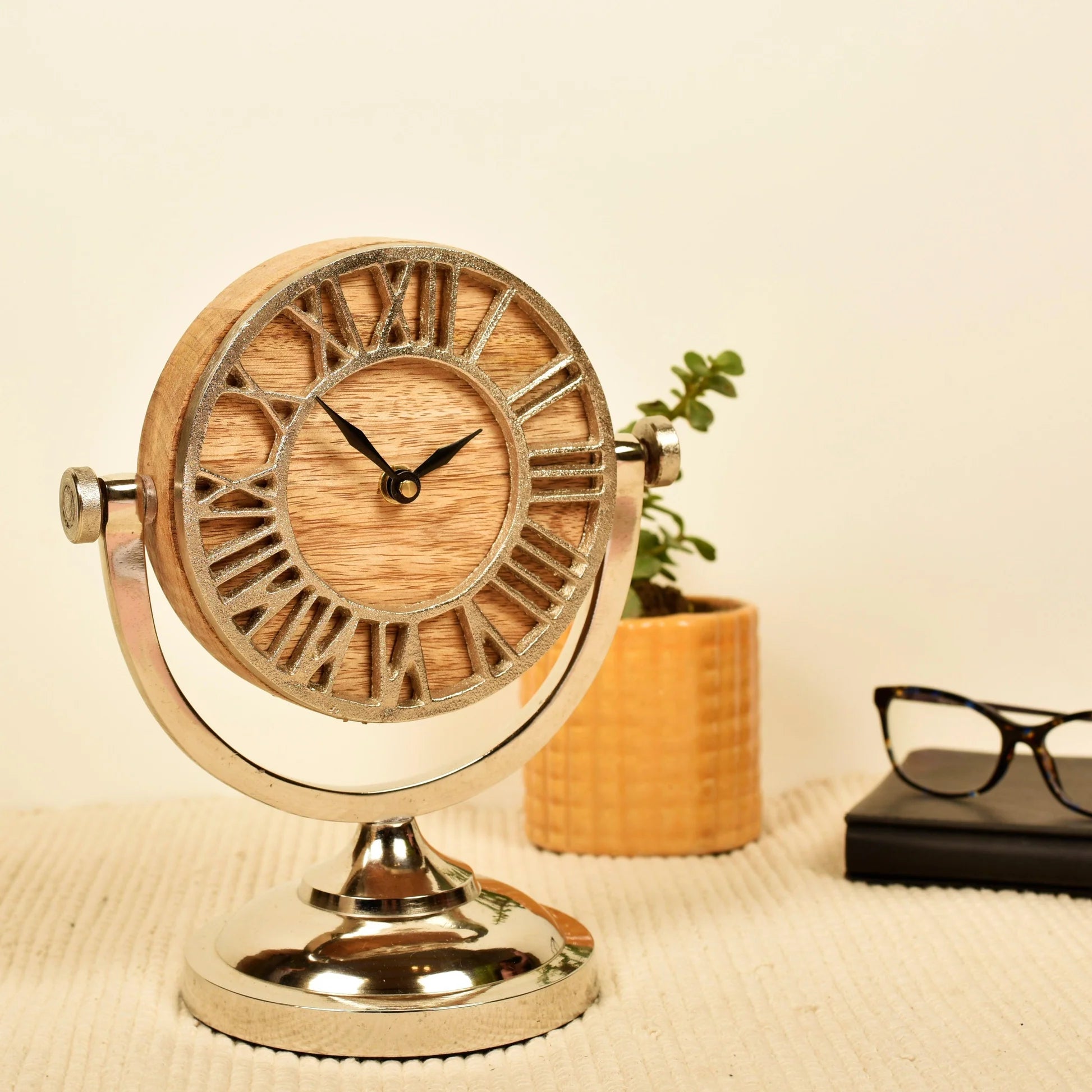 Table Clock