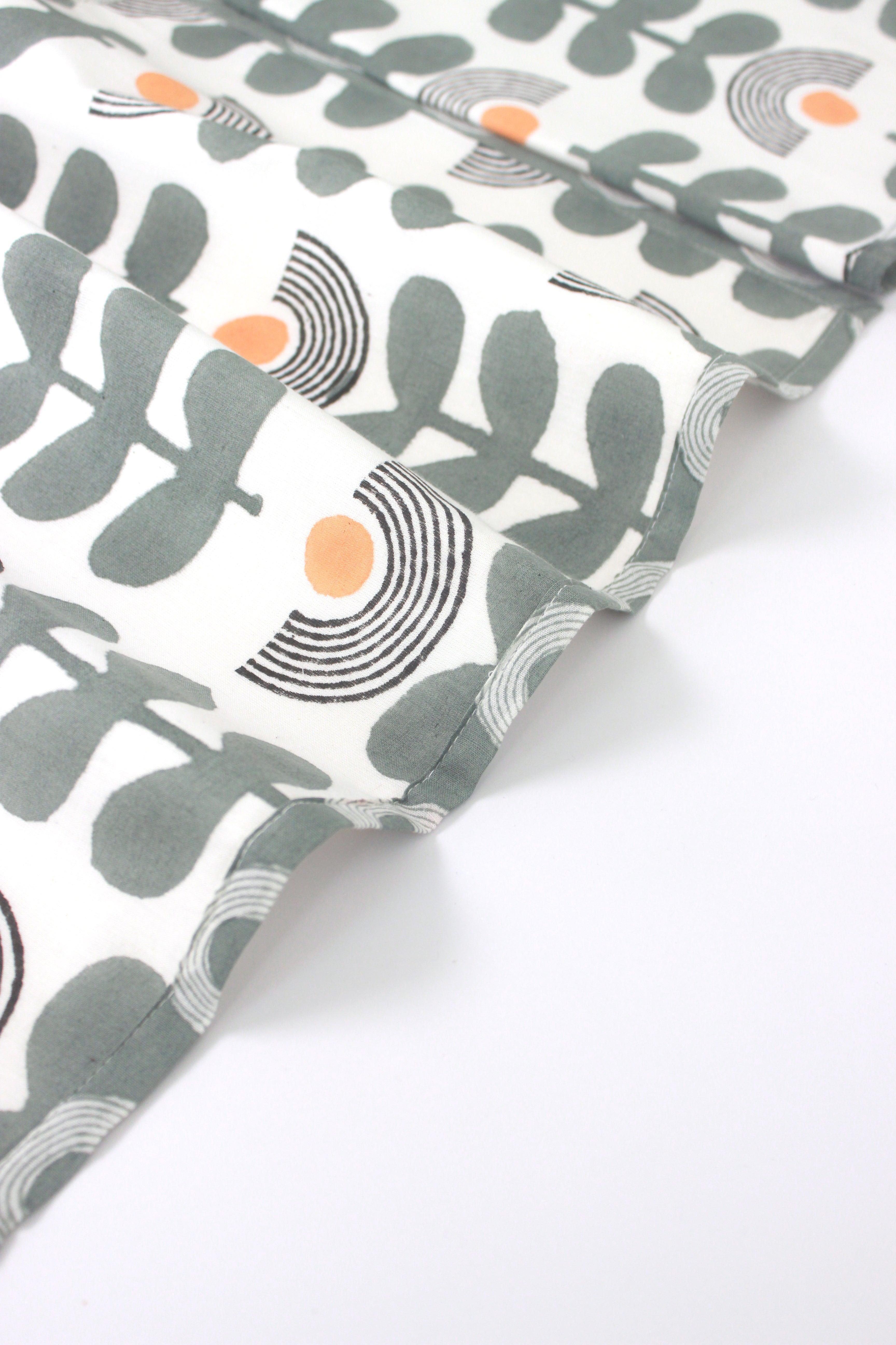 Buy Table Napkin - Sustainable Table Linen l Cotton Table Mats l Placemats by Kaha'ni Living on IKIRU online store