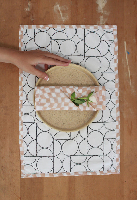 Buy Table Napkin - Sustainable Table Linen Set l Placemats & Napkin by Kaha'ni Living on IKIRU online store