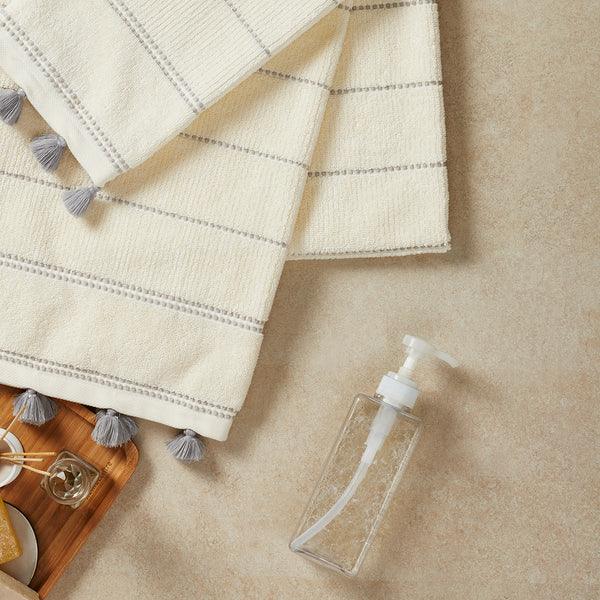 Buy Towels - White And Grey Quick Dry Cotton Towel Set With Tassels For Bath & Gifting by Houmn on IKIRU online store