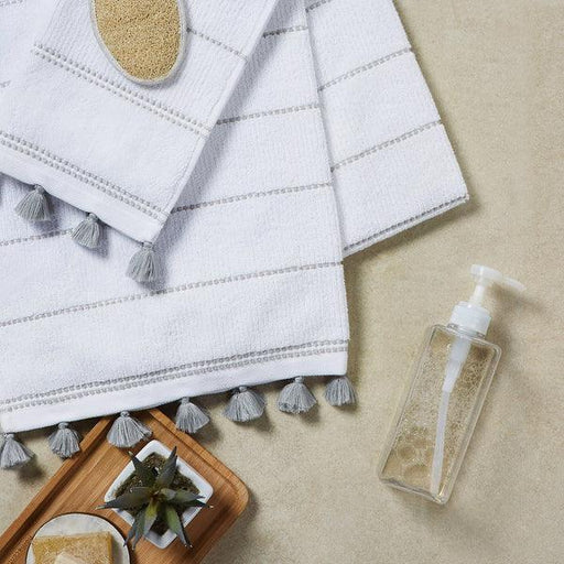 Buy Towels - White Super Soft Quick Dry Cotton Towel Set With Tassels For Bath & Gifting by Houmn on IKIRU online store