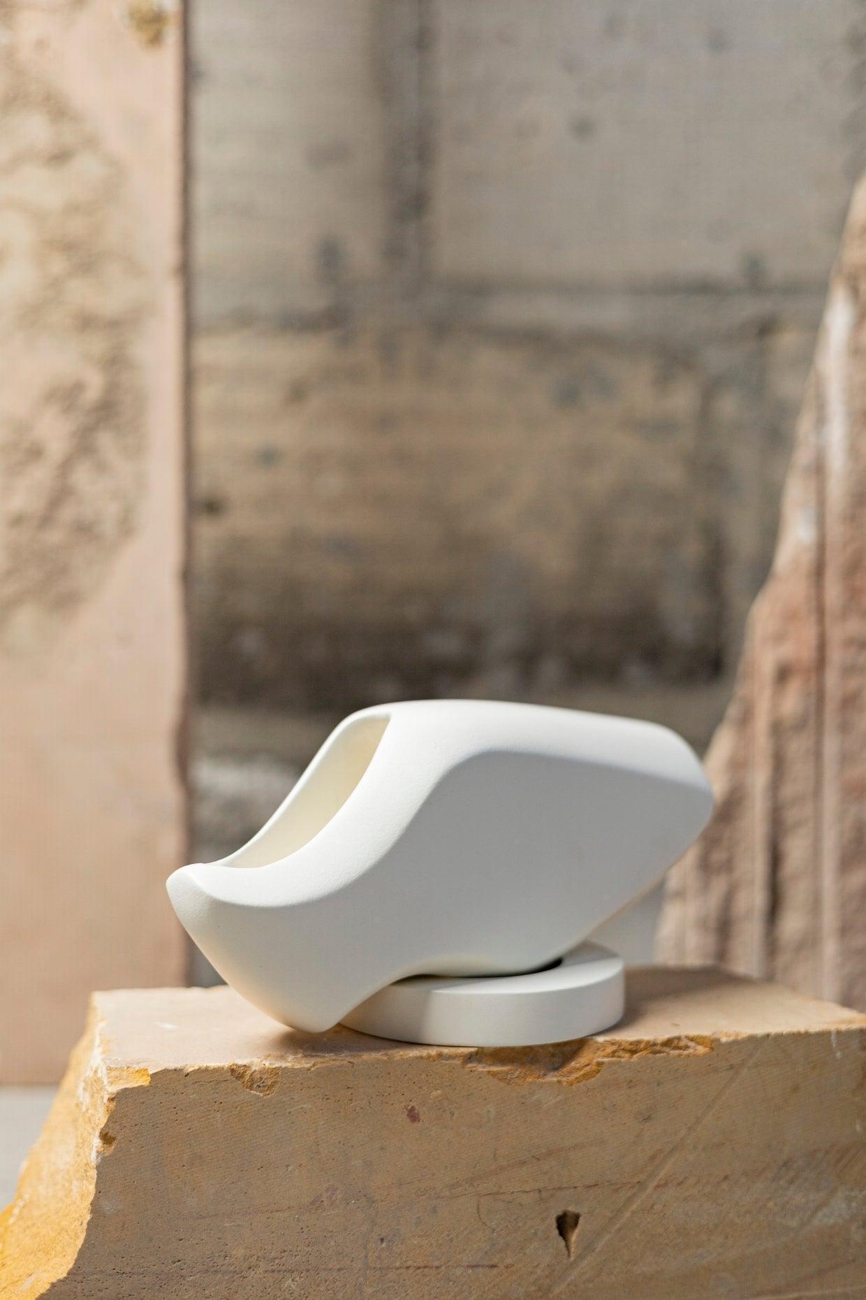 Buy Vase Selective Edition - Liscio Vase by La Dimora Selections on IKIRU online store