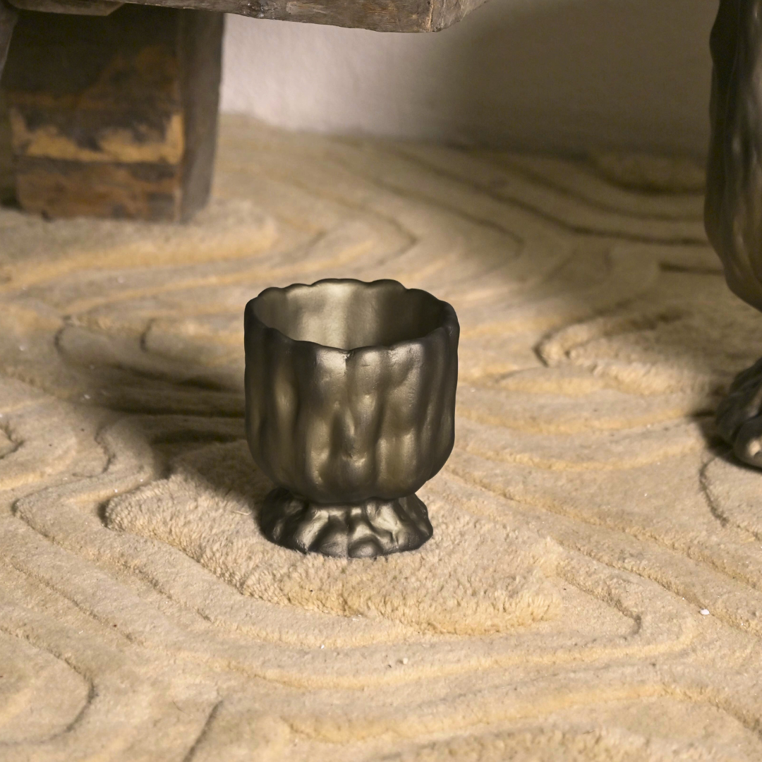 Raya Planter - Bronze Gold