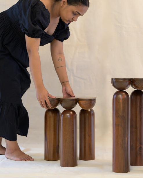 Scallop Nested Side Tables Set of 2 | Handcrafted Teak Wood Accent Tables (Set of 2) Nesting Tables
