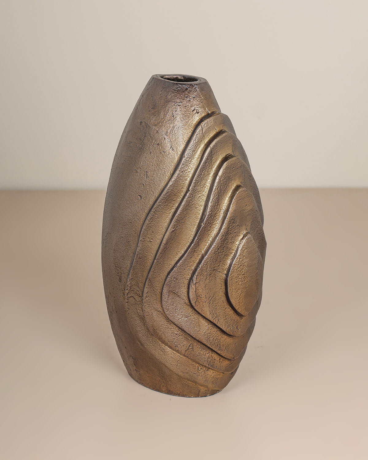 Terra Table Top Vase
