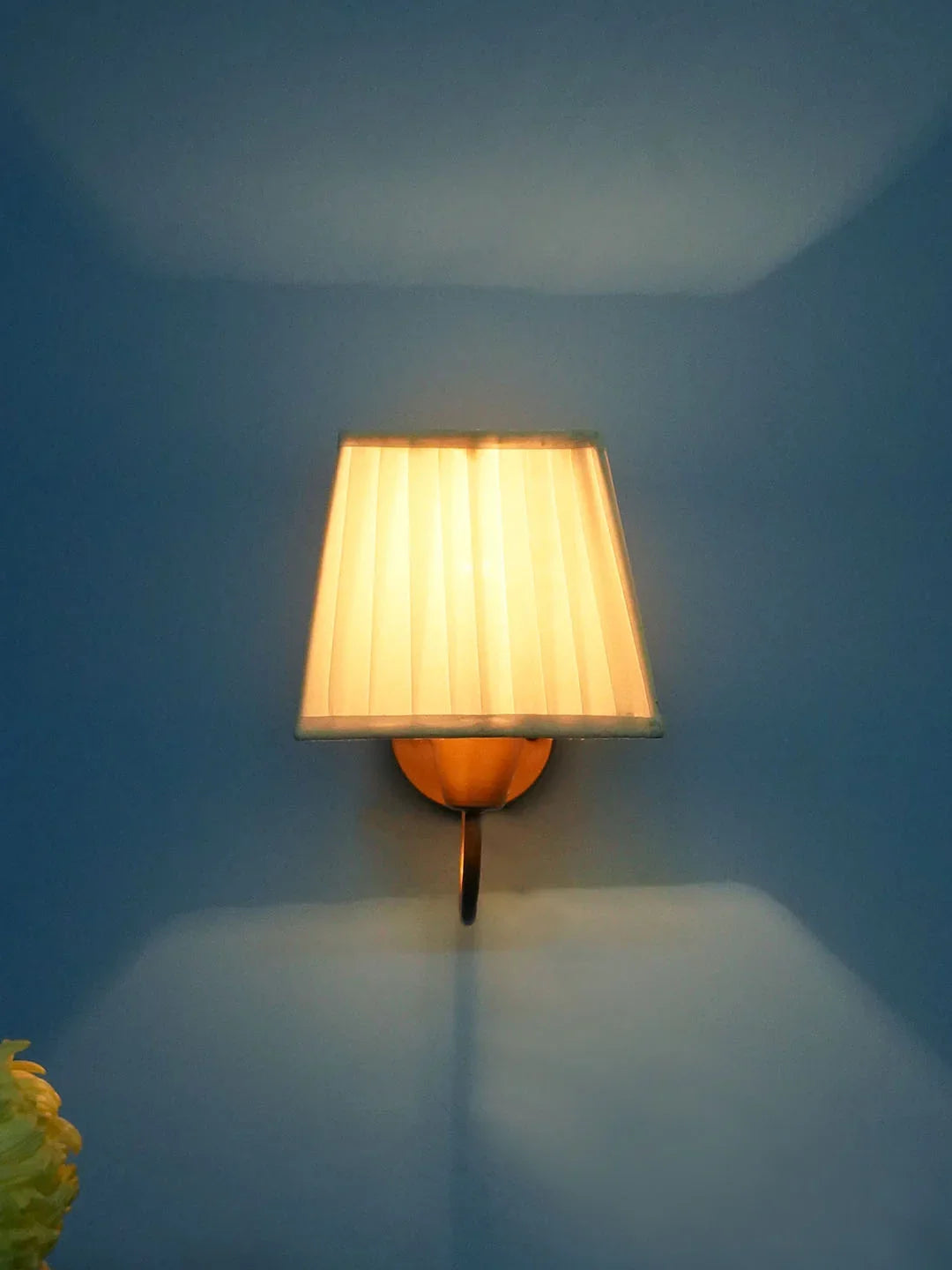 Gooseneck Brass Swivel Wall Sconce with White Pleated Square Fabric Shade