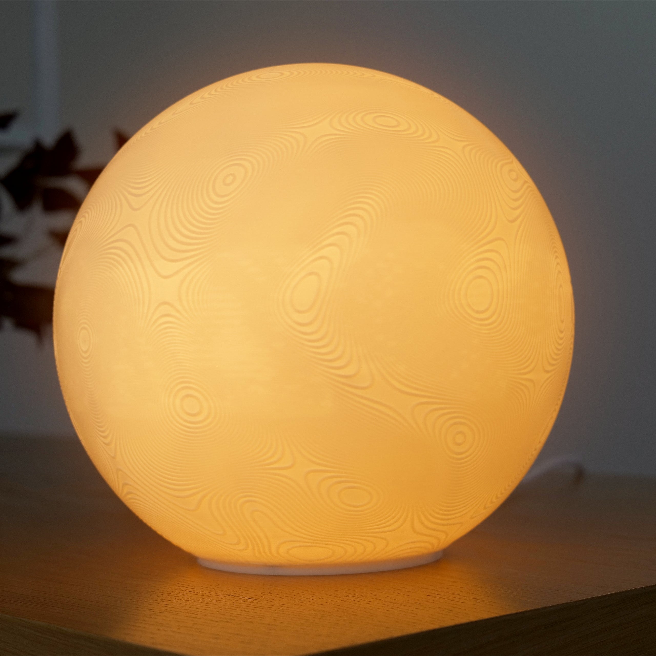 Landscape Sculpted Lamp