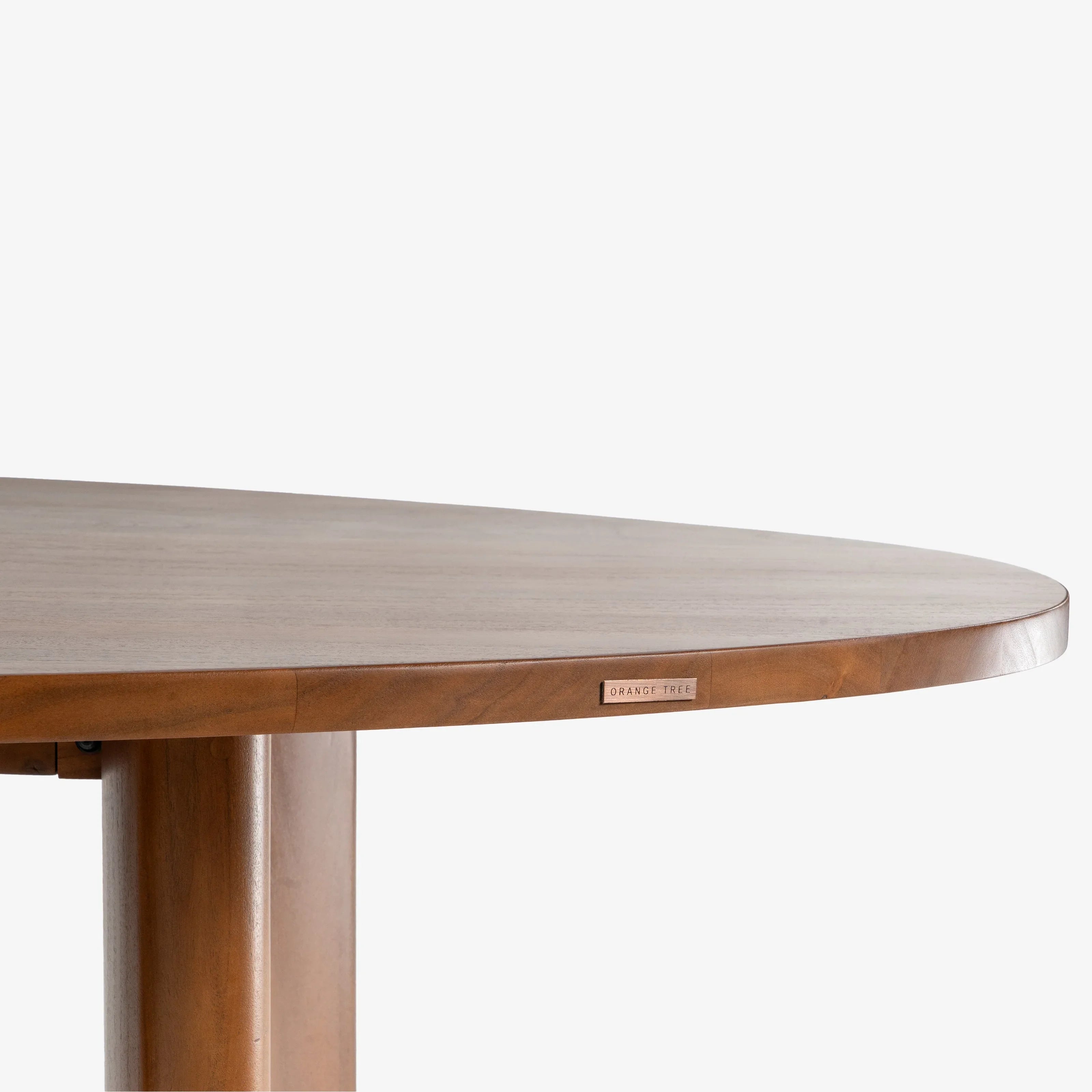 Gahana Dining Table