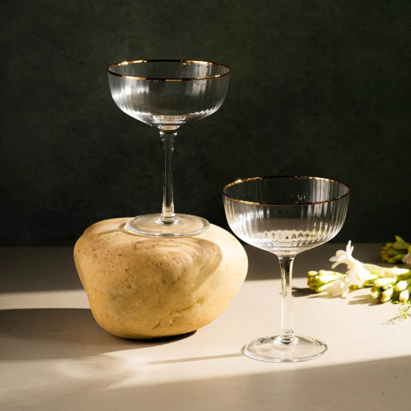 Clear Martini Glasses with Golden Rim Set of 4 - Premium Glassware