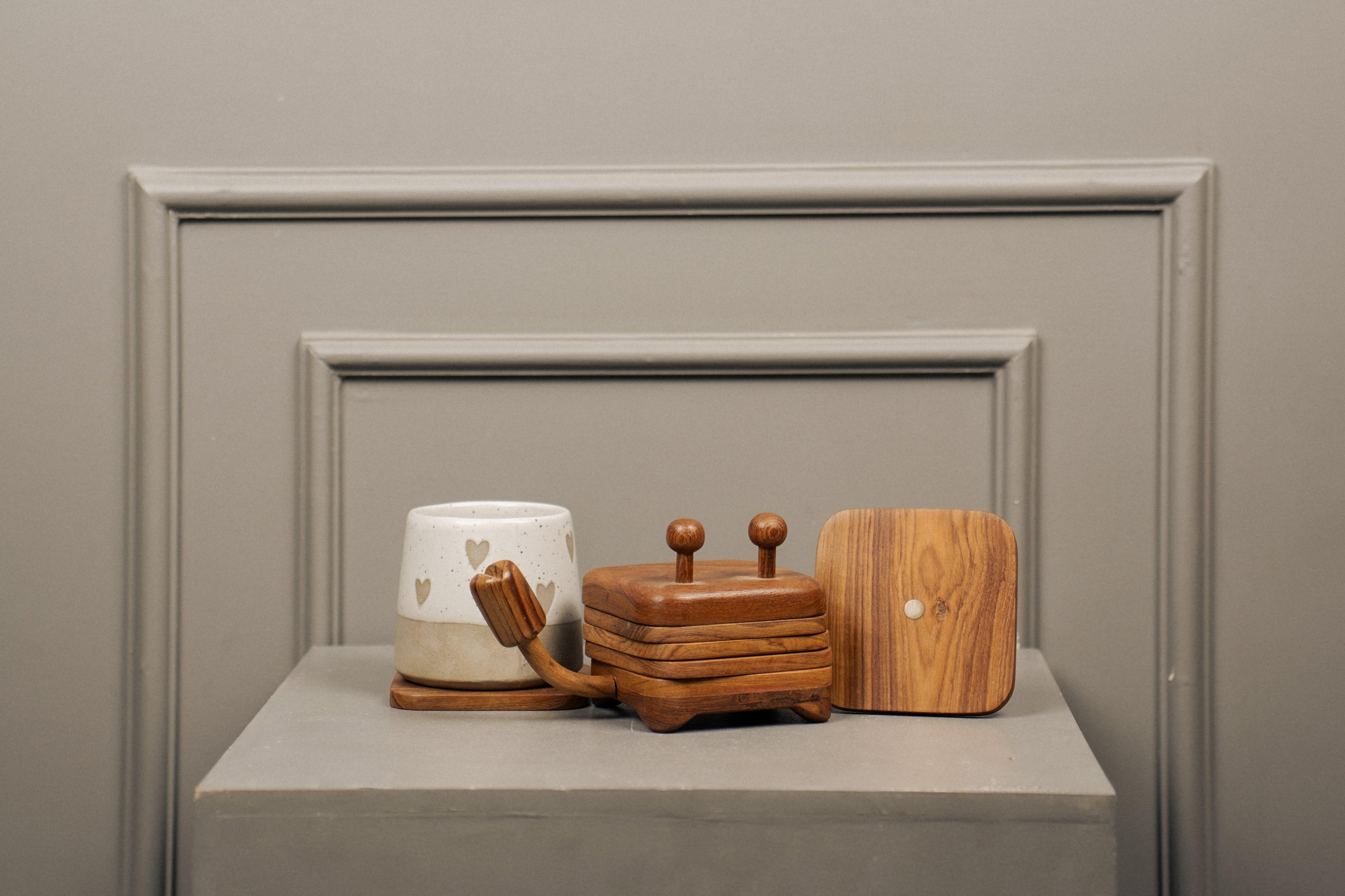 Handcrafted Wooden Crab Coaster ( Set of 6)