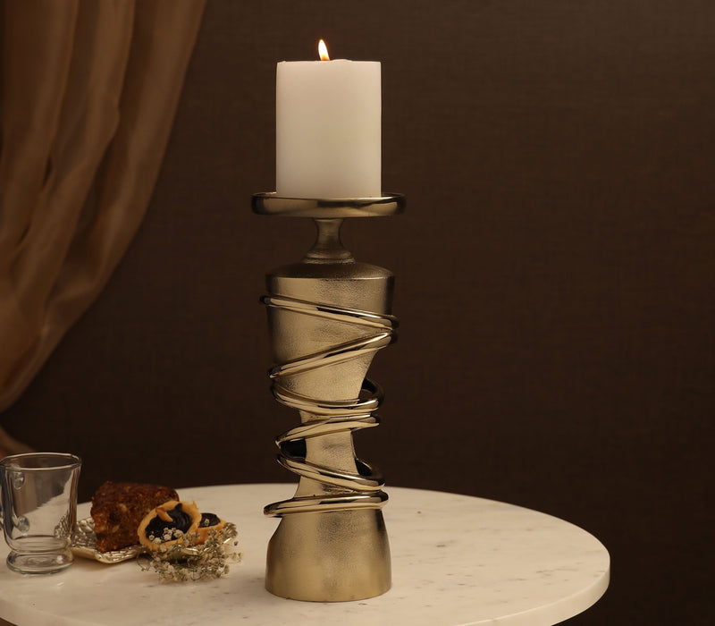 Resplendent Pillar Candle Holder