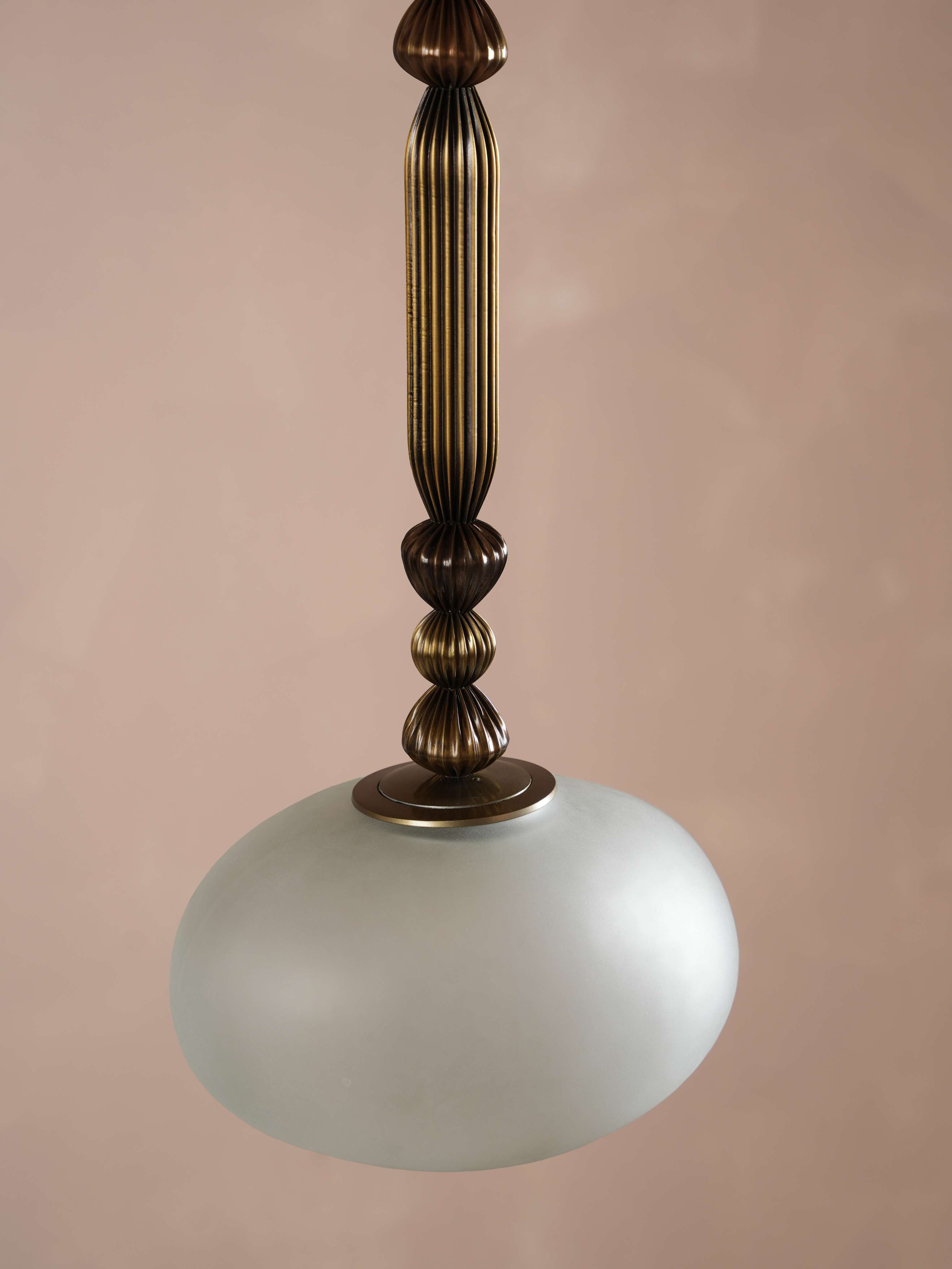 Reverie Single Hanging Lamp