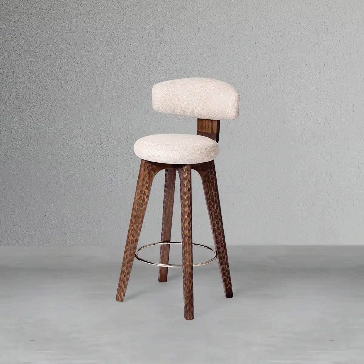 Halo Chiseled High Chair