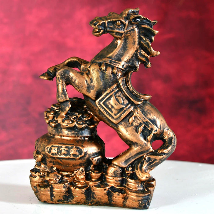 Resin Coin Horse Holder