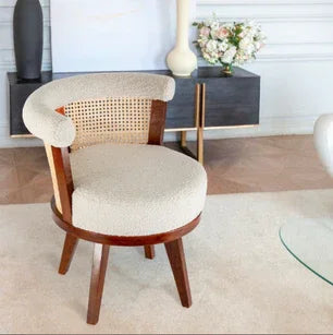 Zen Rattan Swivel chair