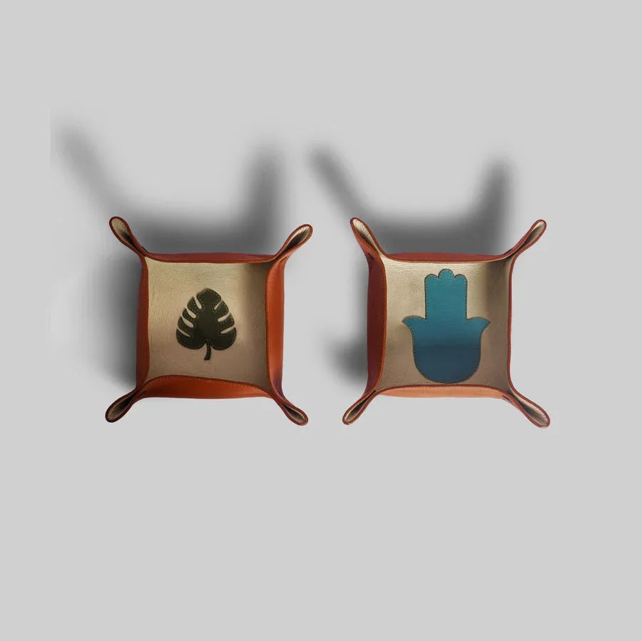 Pinch In Trays | Tan, White