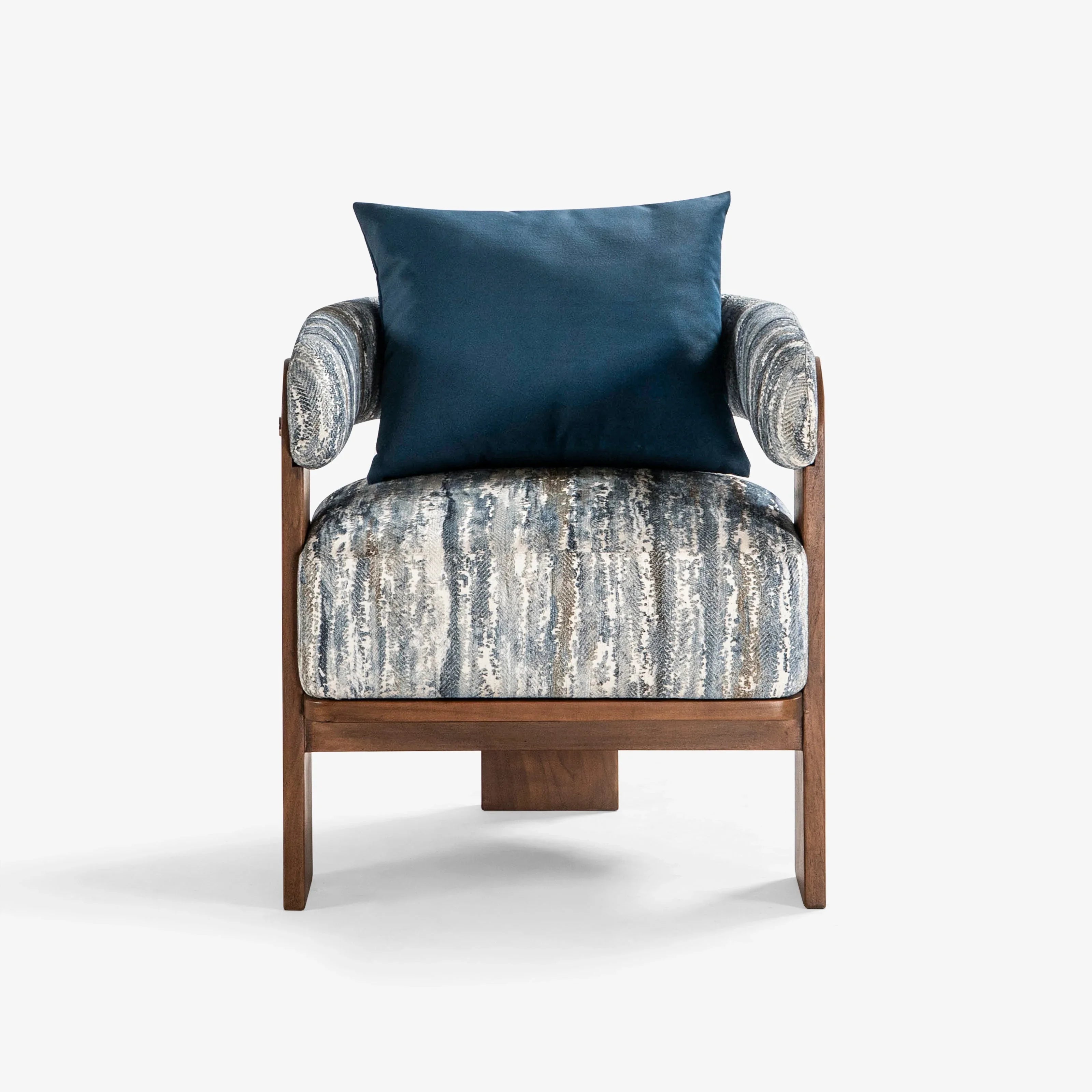 Le Dame Lounge Chair
