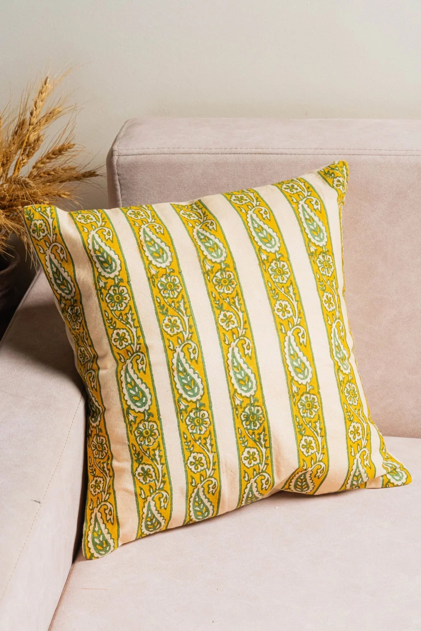 Panna Rang Cushion Cover