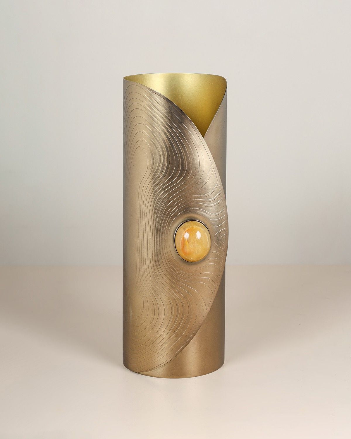 Ardin Table Top Vase