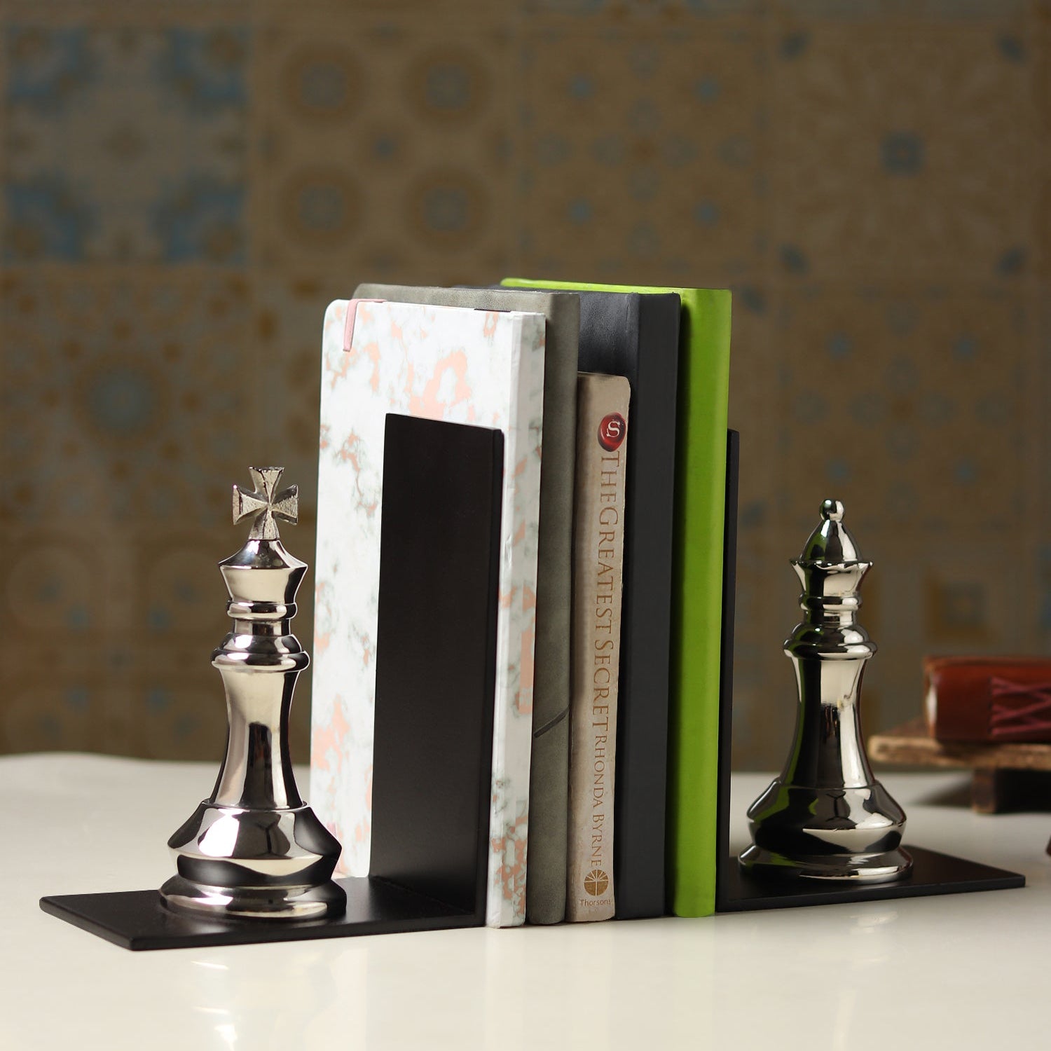 Orlian Bookend in Silver