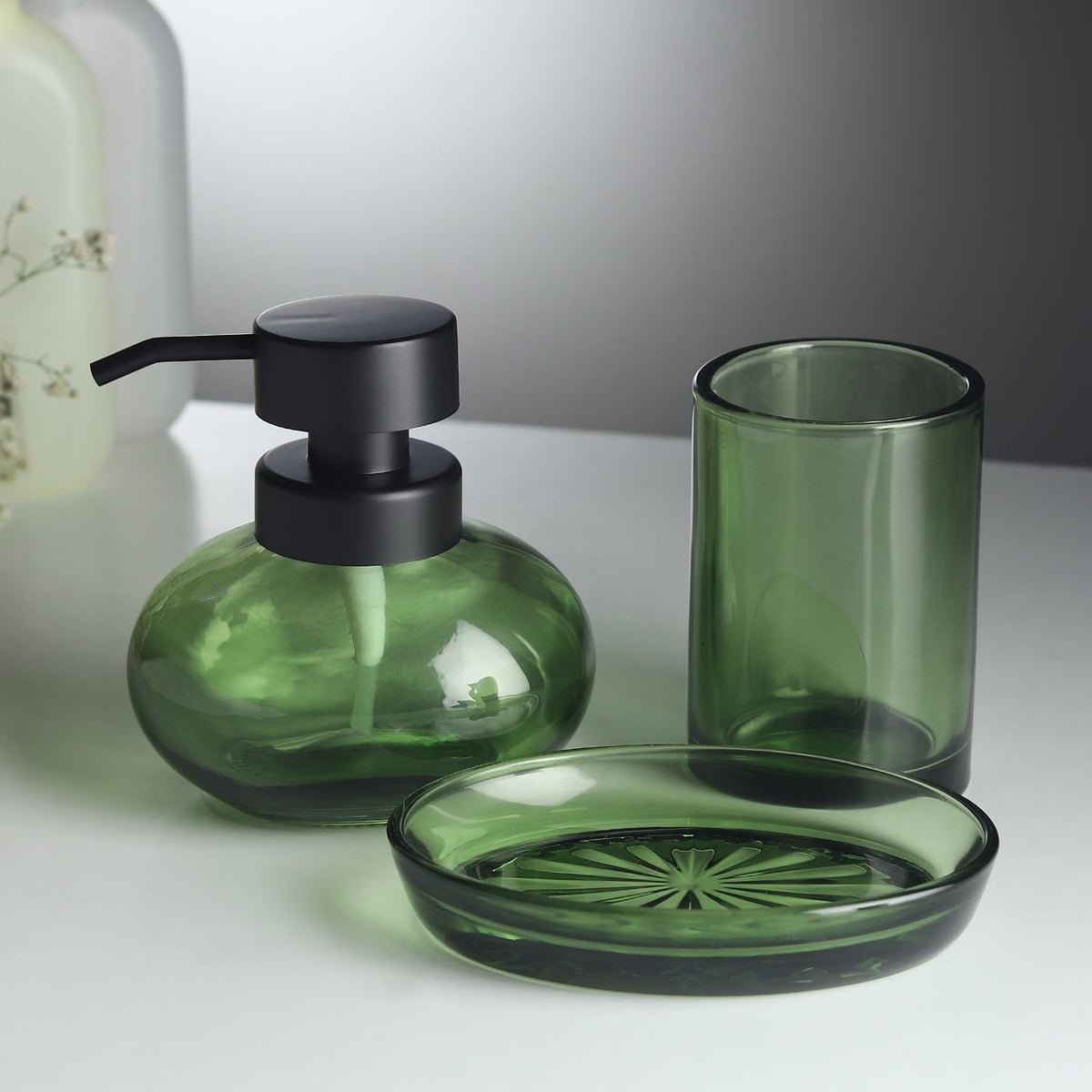 Bramble Green Bathroom Set