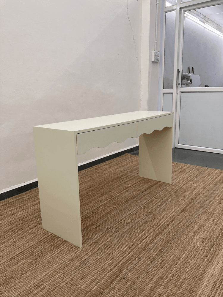 Gloloi Bench | HDHMR