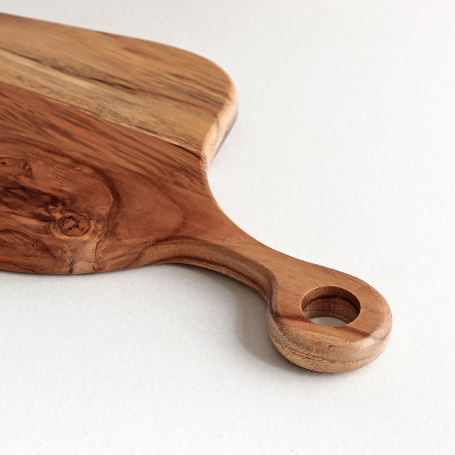 Bold Teak Wood Platter