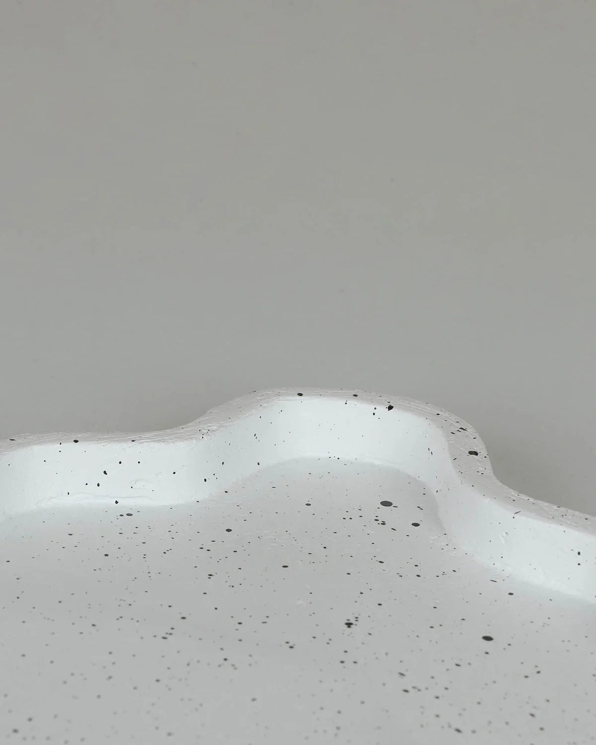 Statara Scallop Tray