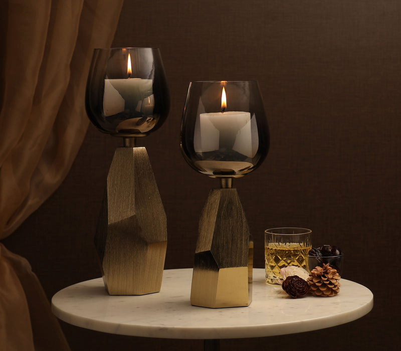 Aberrant Pillar Candle Holder