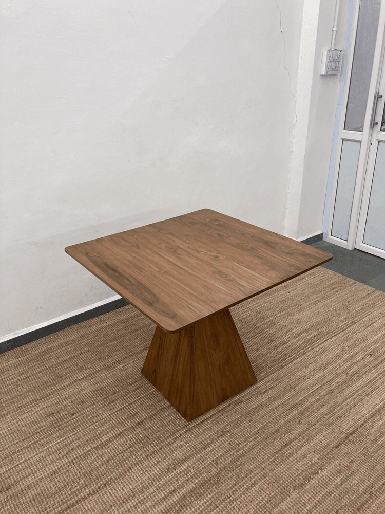Mirazo Table | Solid teak wood