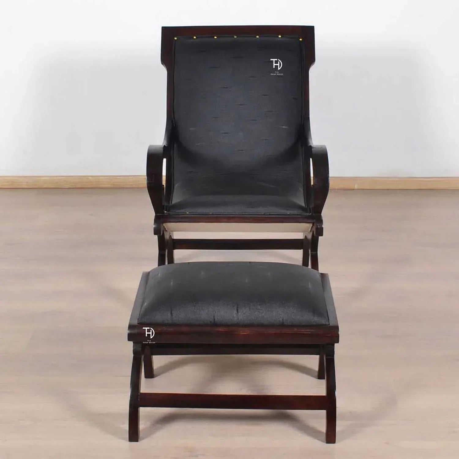 Rambo Chair with Stool
