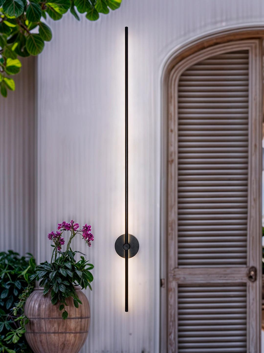 Modern Black LED Outdoor Wall Sconce with 60-Inch Sleek Linear Pipe