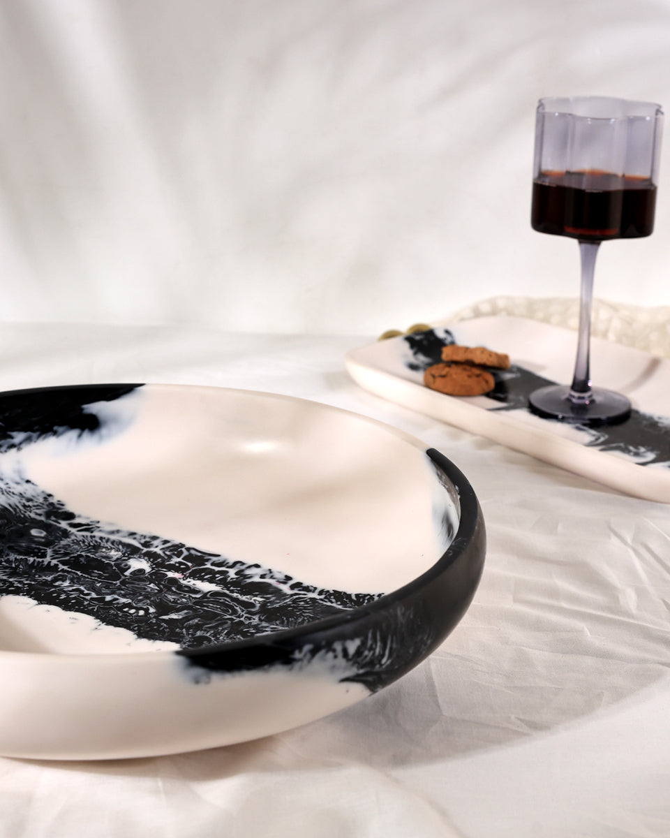 Yin Yang Signature Serving Set