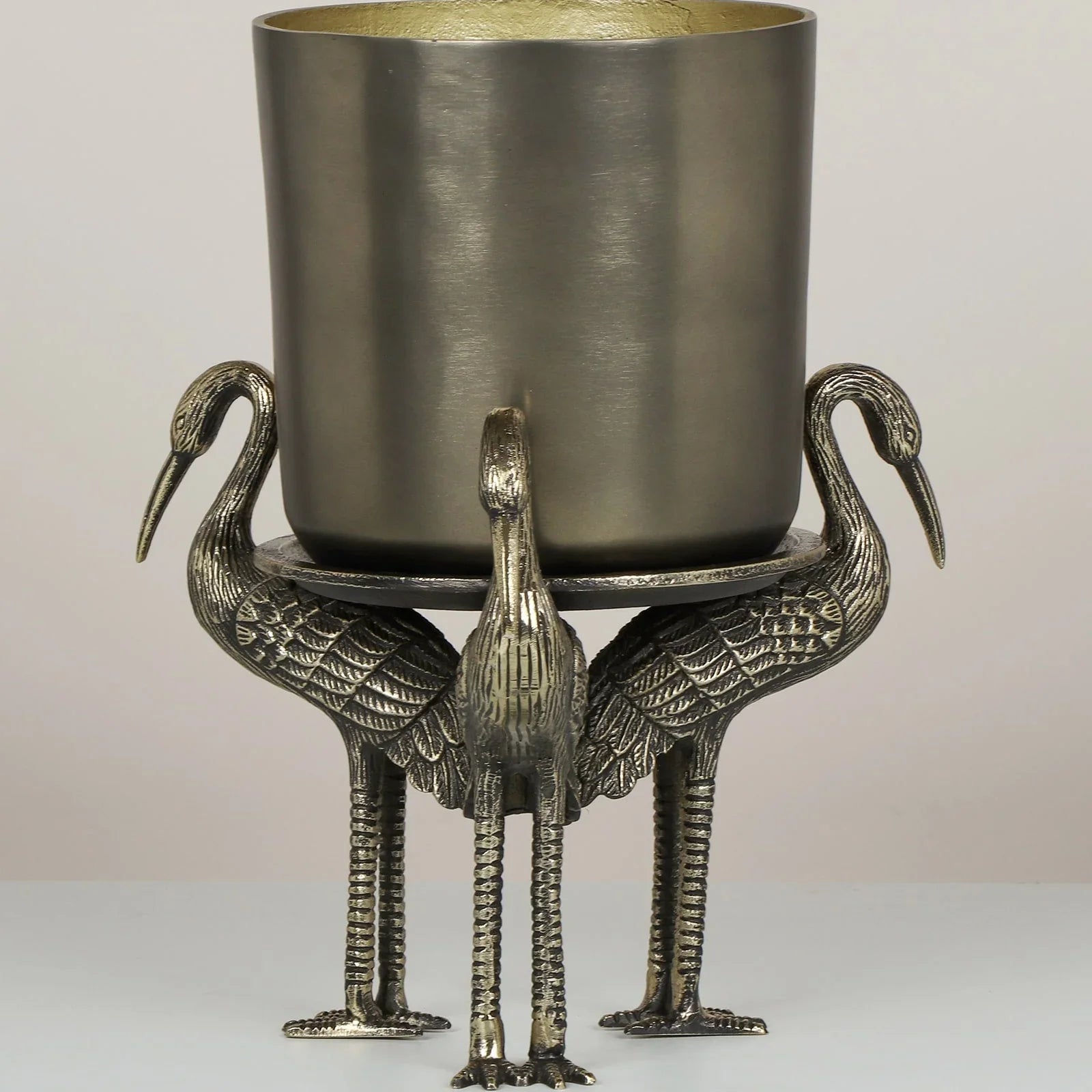 Leticia Crane Table Top Planter