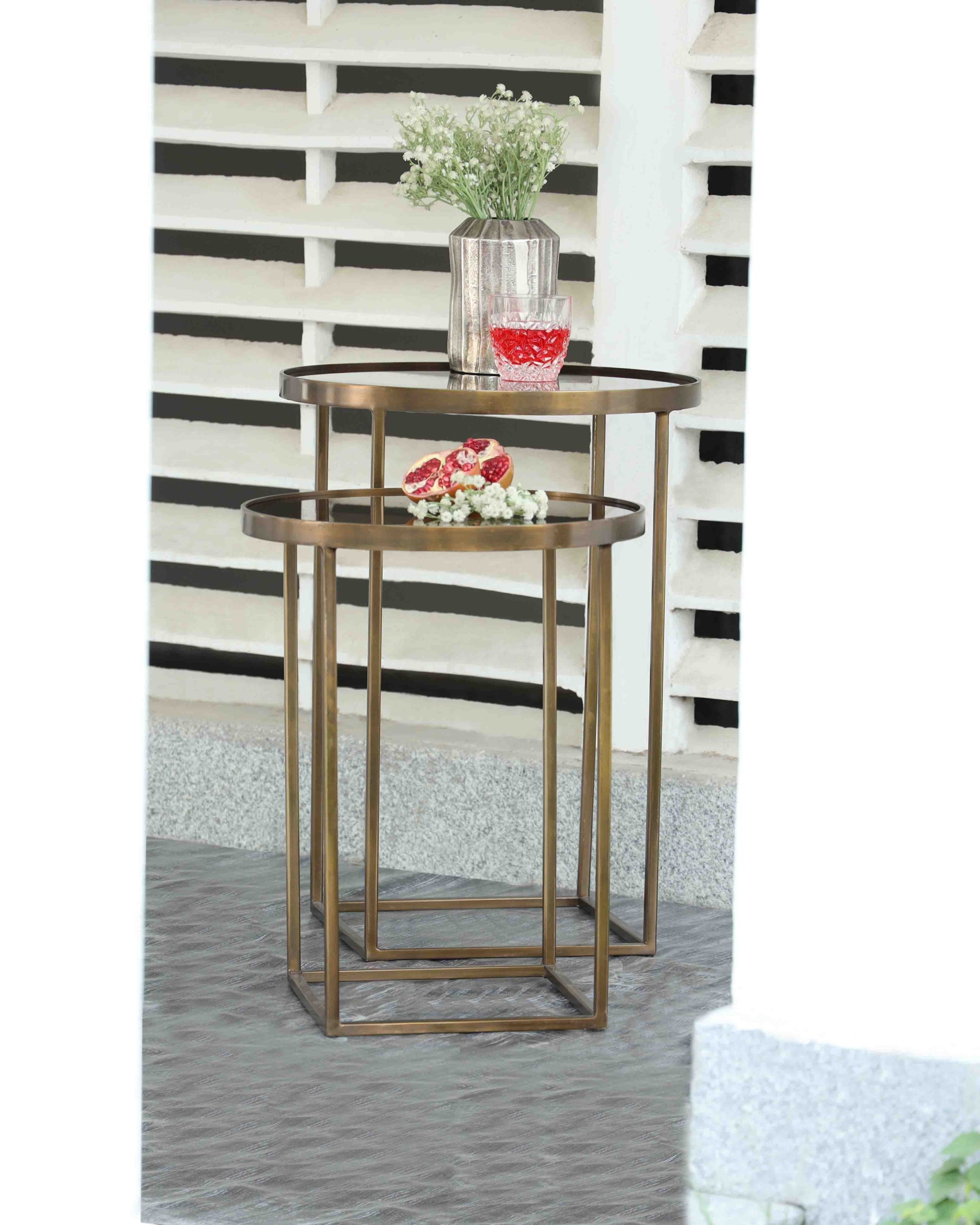 Gwenn Nesting Table