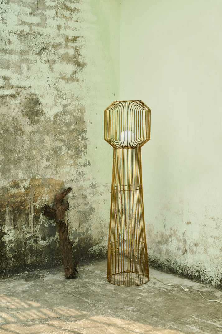 Disperse Floor Lamp