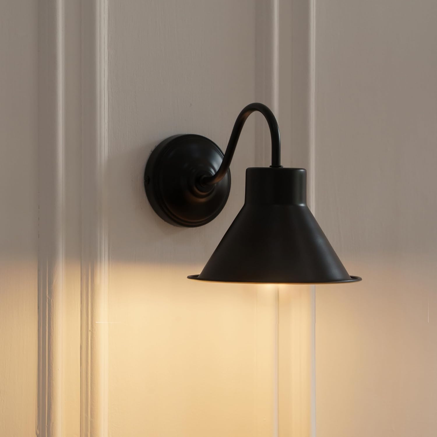 Vintage Industrial Wall Lamp Black Polished for Bedside, Living Room, Restaurants, Cafes & Hotel