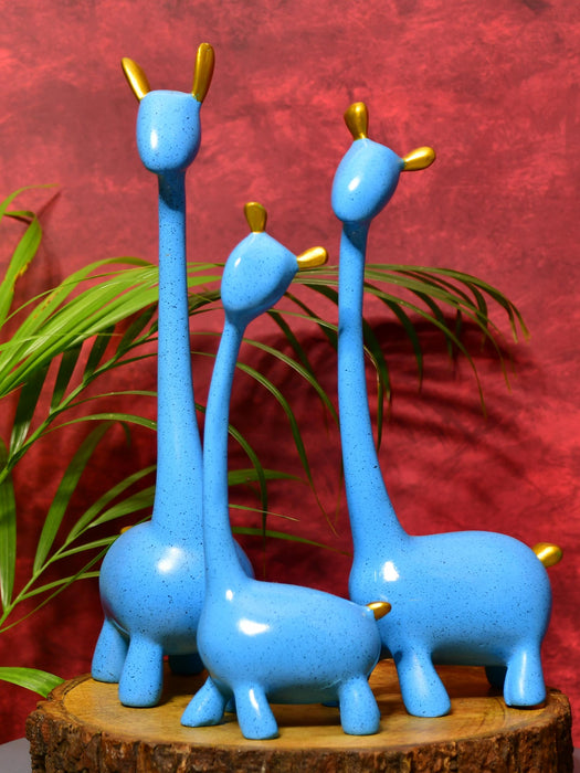 Resin Giraffe Family