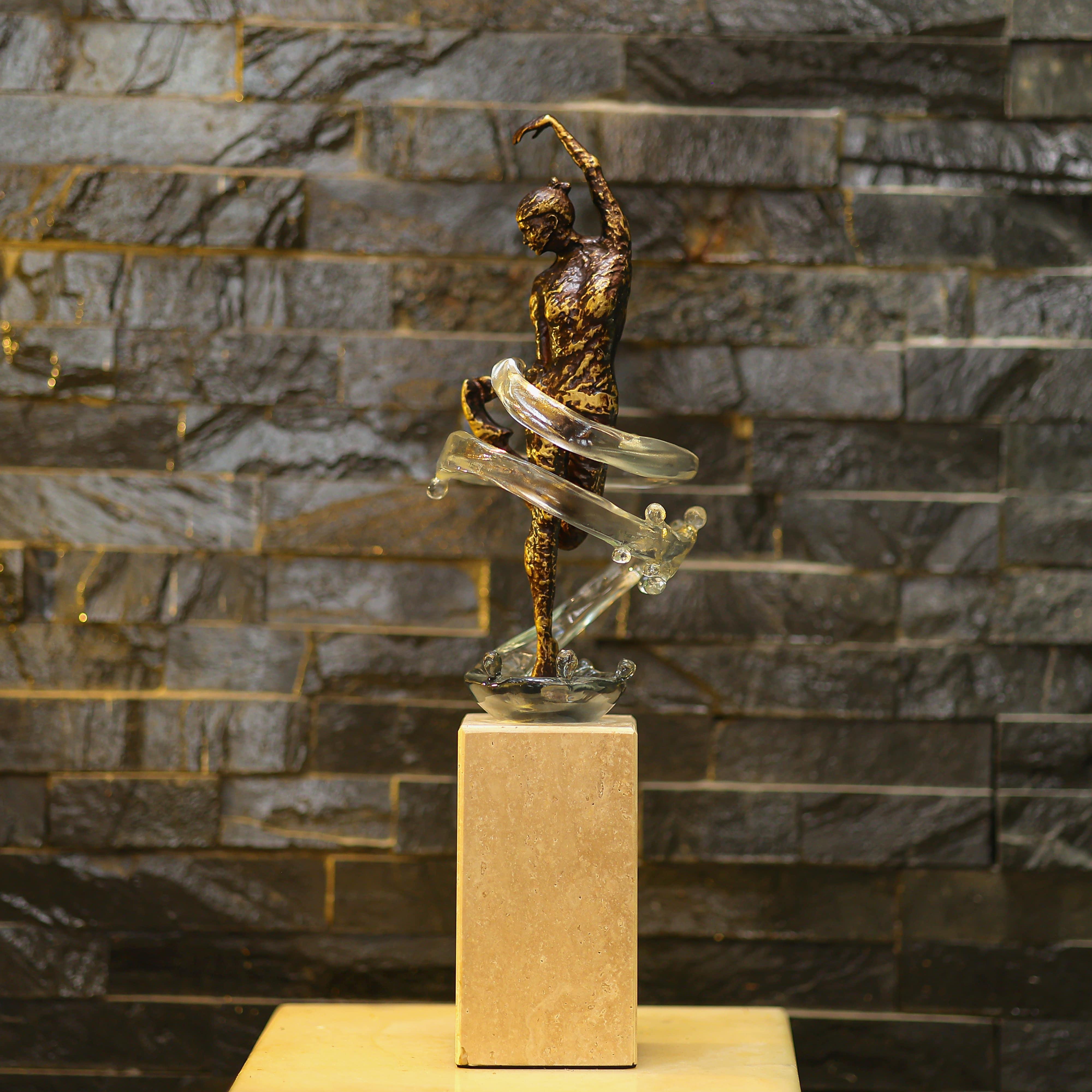 The Dancing Waves Statue